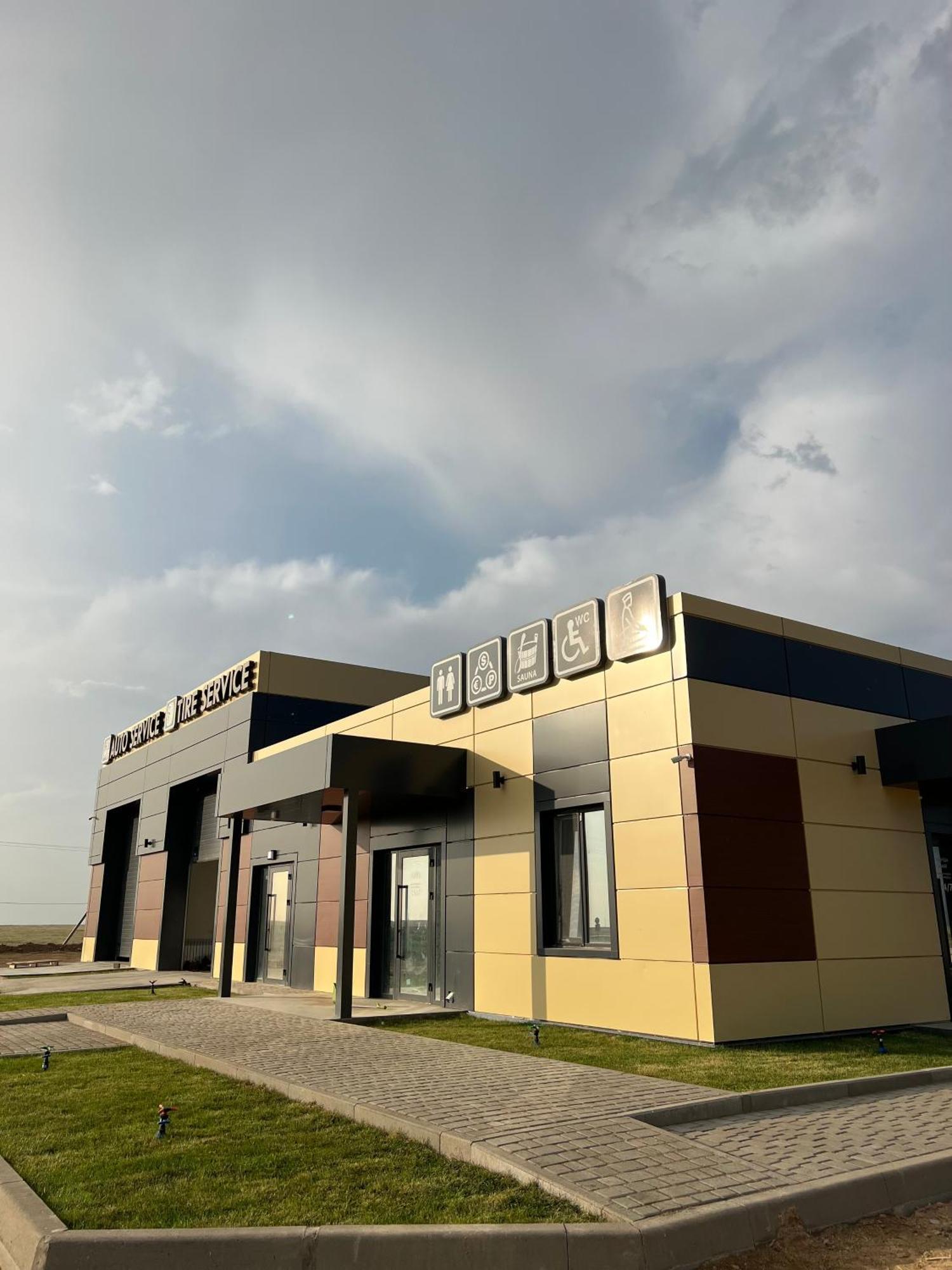 Alan Tir Parking Motel Zhympity Exterior foto